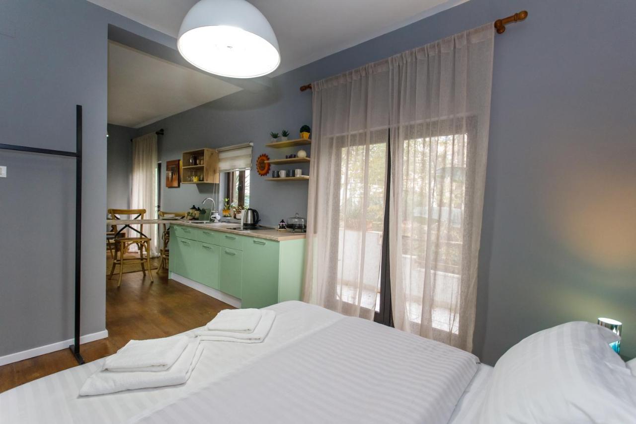 Studio Apartments Villa 24 Tirana Exterior photo