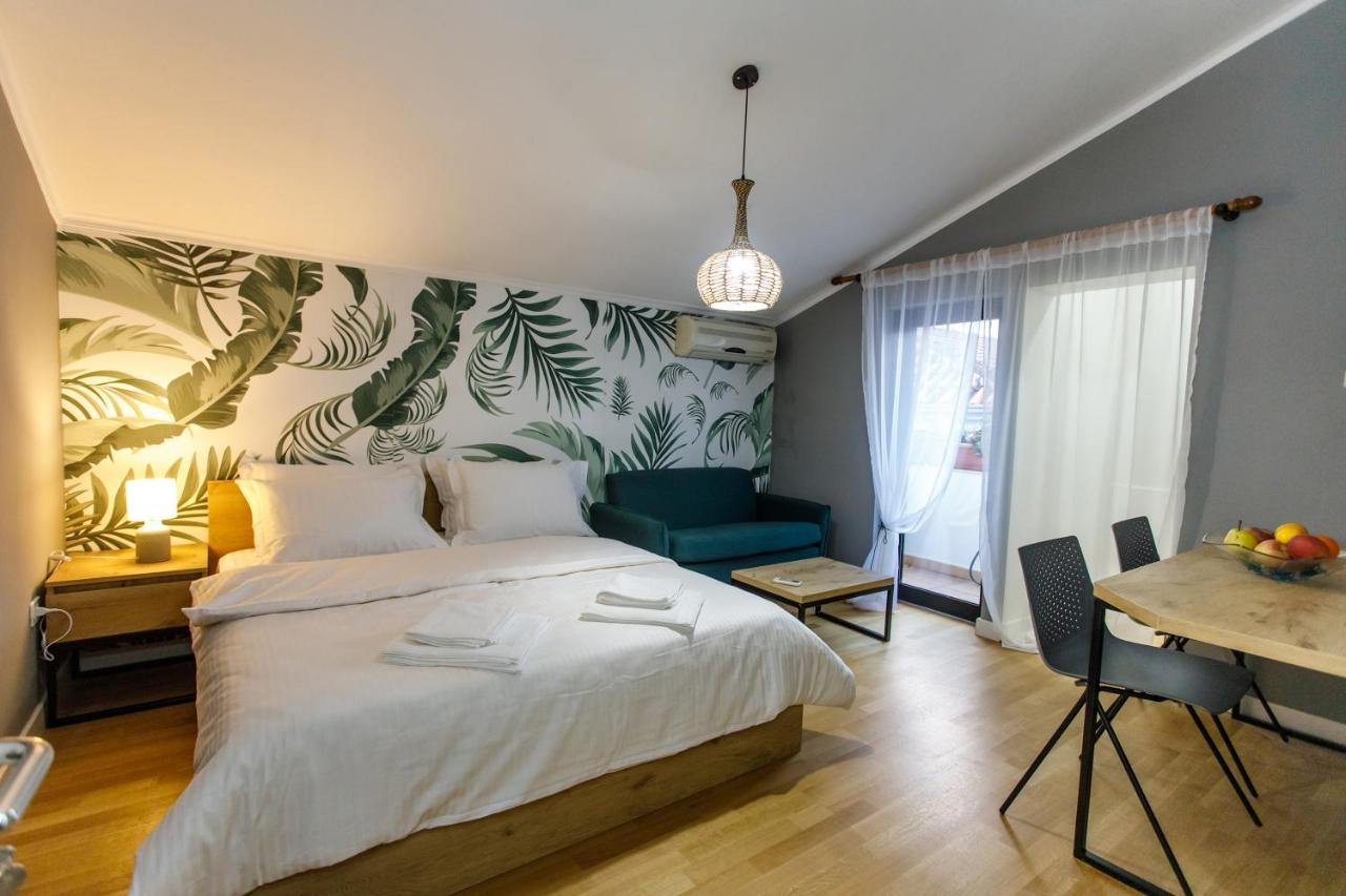 Studio Apartments Villa 24 Tirana Exterior photo